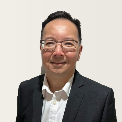 Portrait of Pete Siau, Principal Consultant at LEONIS
